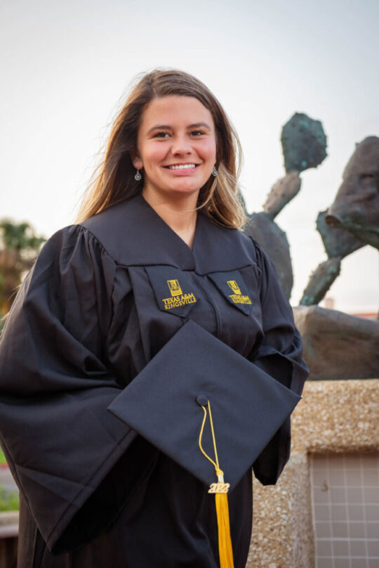 senior+graduation+portraits-26 senior+graduation+portraits-26